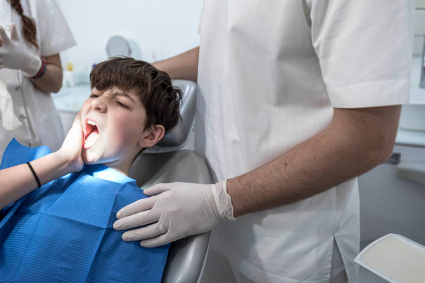 Best Emergency Tooth Extraction in Balcones Heights, TX